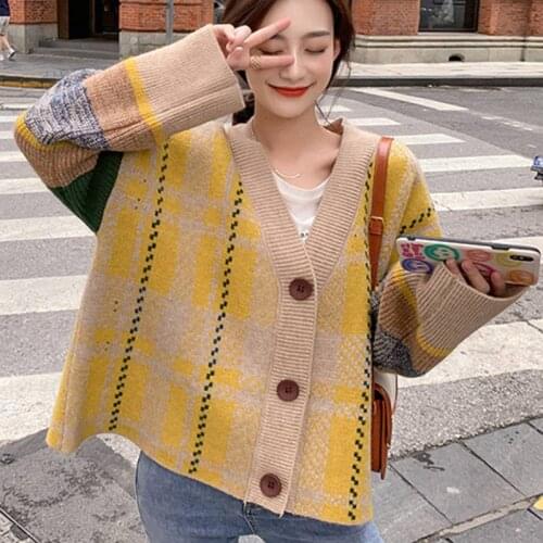 One-piece new Korean retro spring sweater women loose Hong Kong flavor lazy knit jacket ladies button cardigan fashion ladies sw