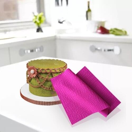 M17D Alligator Pattern Silicone Material Lace Impression Mold Baking Border Fondant Cake Brim Decor Mold Bake Molds