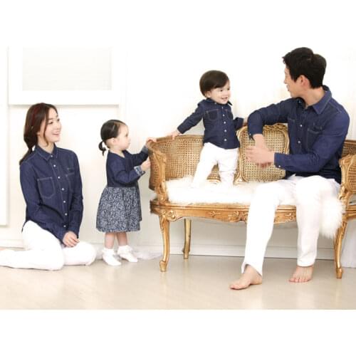 Family Matching Outfits Mommy and Me Father and Son Daughter Matching Clothes Autumn 2017 Denim Cowboy Shirt Girls Cotton Dress