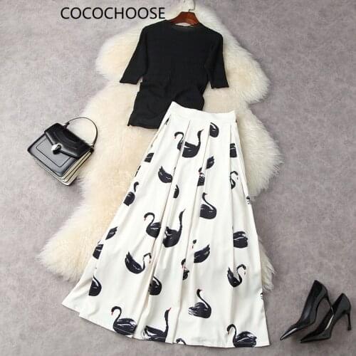 Women swan print elegant long skirt set spring summer 2021 fashion short sleeve black knitted tops t-shirt two piece outfits