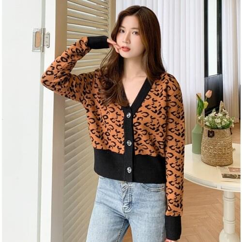 Fashion Leopard Print Cardigan Women 2021 Autumn Knitted Sweater V Neck Button Short Cardigans Female Outerwear Chic Tops