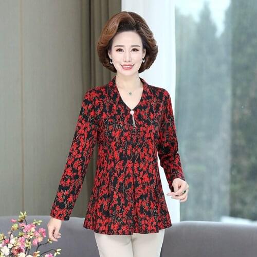 V-Neck Floral Pullover Long Sleeve T-Shirt Spring Women Clothing 2021 Autumn Tee Shirts Femme Mother Tops Casual Loose 5XL