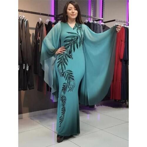 2020 New African Dresses for Women Dashiki Print African Clothes Bazin Riche Sexy Slim Ruffle Sleeve V-neck Evening Long