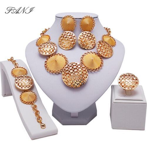 Fani 2018 nigerian bridal bead Jewelry set Woman customer fashion african beads jewelry set Brand Dubai Gold Colorful jewelry