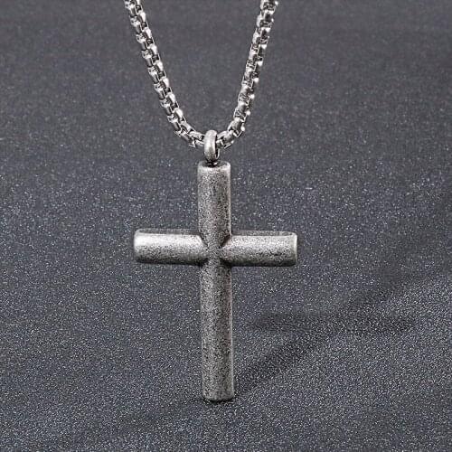 European and American hip-hop trend HipHop with chain, stainless steel jewelry, personalized retro cross titanium steel pendant
