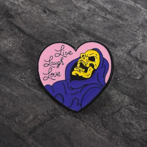 Skeleton Heart Brooch Pin Punk Skull Soft Enamel Pin Badge Halloween Pin for Women Men Hat Backpack Clothes Pin Button Jewelry