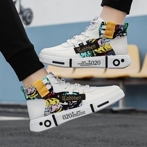 2021 Trendy Men Women Skateboard Shoes Colorful Graffiti Canvas Sneakers Men Designer High Top Skateboard Sneakers Espadrilles
