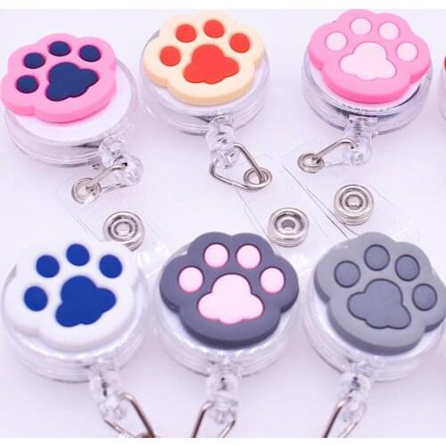 2021 Cute Cat Paw PVC Cartoon Retractable Nurse Badge Holder Reel Clip Lovely Doctor Students ID Card Holder Keychains