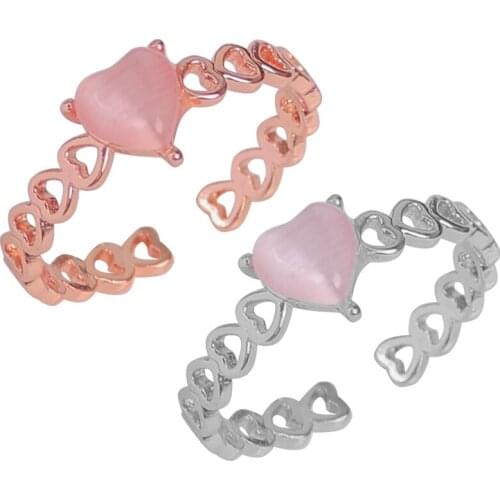 Bohemian Fashion Girl Ring Cute Hollow Love Carving Rhinestone Opening Adjustable Charm Temperament Female Jewelry Gift Hot