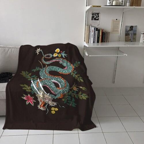 Modern Sofa Blankets Dragon Flower Embroidery Art Travel On The Plane Portable Flannel Warm Blanket Bedroom Bed Coverlet