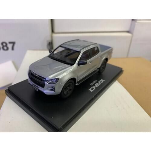 1/43 Scale ISUZU D-MAX Pickup Silver Diecast Car Model Toy Collection Gift