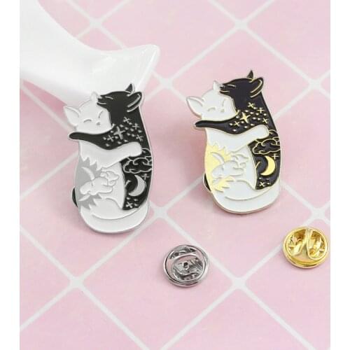 Cute And Romantic Style Brooch Assemblage Cat And Fish Worm Black And White Cat Best Gift For Friend Or Children Cartoon Design
