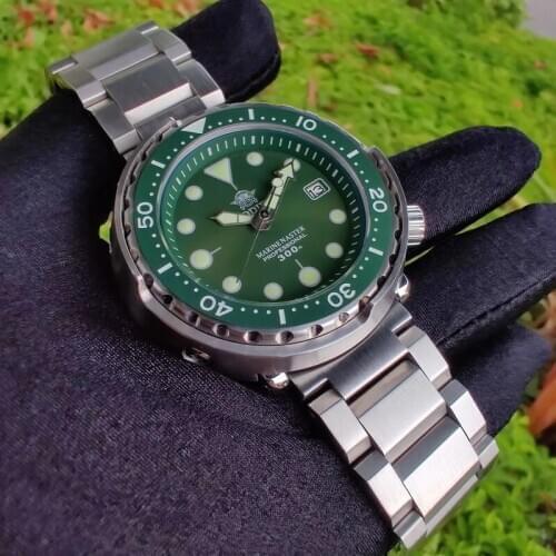 Addies Dive Mens Mechanical Watch 300m Tuna Diver steel Watch NH35 Movement Sapphire Crystal BGW9 Luminous Automatic Watch men