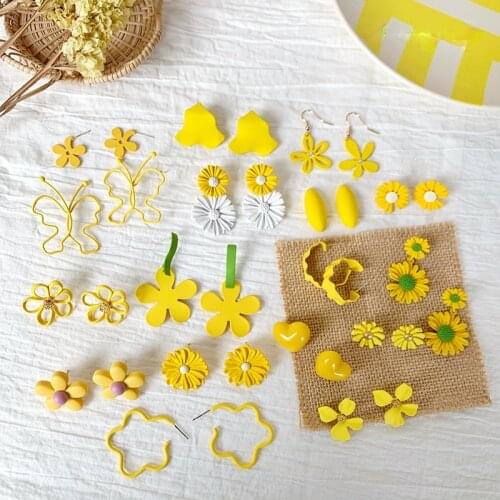 Minar Multiple Yellow Color Flower Earrings for Women Girls Metallic Hllow C Shape Daisy Butterfly Geometric Drop Earrings Gifts