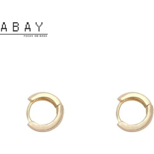 Fashion Small Circle Earrings Women 2020 New Simple Versatile Retro Gold Geometric Temperament High Sense Female Ear Pendant