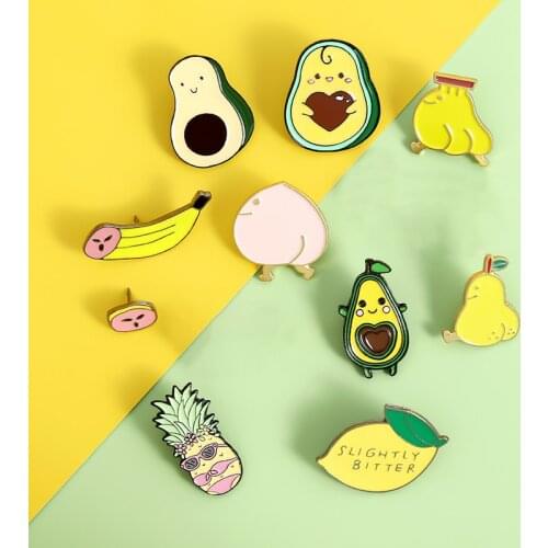 Fruit Enamel Pins Lemon Banana Pin Avocado Pineapple Pear Peach Brooch Lapel Badge Cute Summer Fruit Jewelry Gifts for Children
