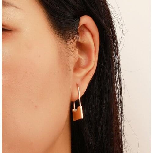 Chic Exaggerated Lock Pendant Earrings for Women Gold Silver Color Geometric Padlock Hoop Earrings Buckle Ear Rings Jewelry Gift