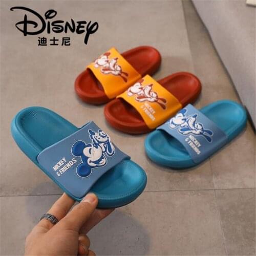 Mickey isspring and summer new cartoon indoor shoes non-skid with boys wear outside beach bathroom slippers that occupy the home