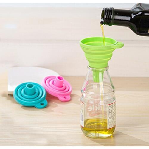 1pcs Mini Silicone Gel Foldable Collapsible Style Funnel Hopper Kitchen cooking tools 4 colors
