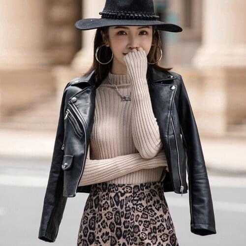 Autumn New 2021 Women Streetwear Fashion Rivet PU Faux Leather Jacket Casual Female Slim Turn Down Collar Biker Black Short Coat