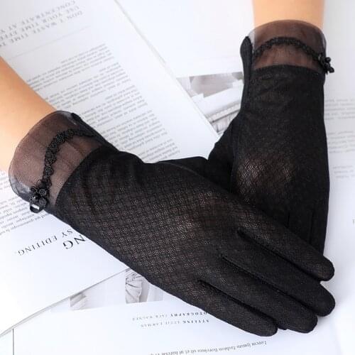New Women Spring Gloves Summer Elegant Sunscreen Short Thin Lace Glove Touch Screen Autumn Anti-UV Non-slip Driving Gloves