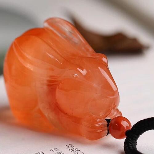 Fine Red Natural Crystal Pendants Hand Carved Rabbit Sweater Chain Necklace Lucky for Women Men Zodiac Crystal Jewelry