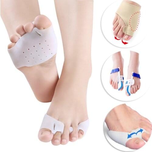 Silicone Gel Toe Corrector Orthotics Feet Foot Care Bone Thumb Adjuster Correction Soft Pedicure Tool Bunion Straightener
