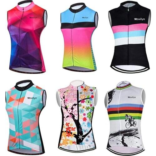 Moxilyn Travel Vests