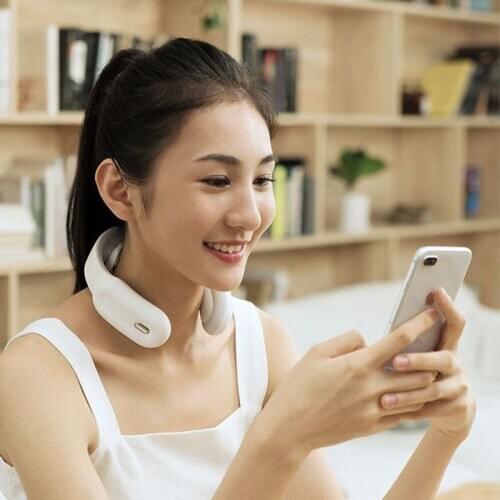 2020 Electric Pulse Intelligent Neck and Shouder Massager Portable Relaxation Tool With Far Infrared Heating USB Rechargeable