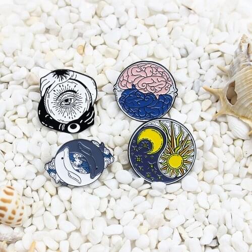 Creative Round Tai Chi Sun Moon Enamel Brooch Dolphin Brain Eye Alloy Pins Punk Badge Woman Jewelry Gift For Friends