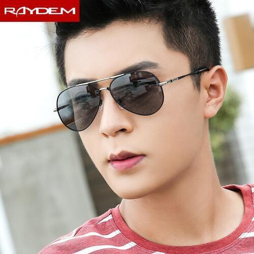Raydem 2018 Sunglasses Men Polarized Alloy frame change color Male Female driving discoloration sun glasses Photochromic Eyewear