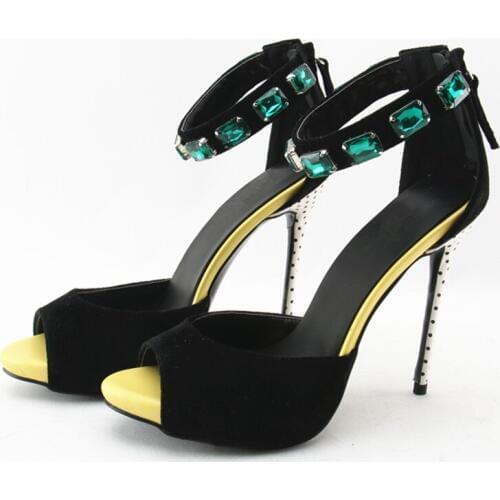 Akamatsu Wedding Shoes For The Bride