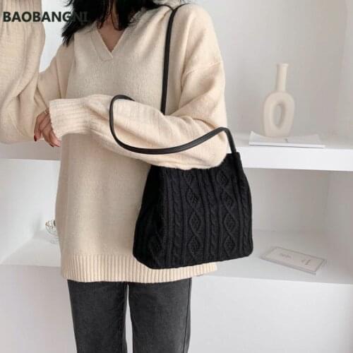 Wool Knitted Womens Shoulder Bag Designer Woven Striped Handbag Fashion Armpit Bag Buckle Bucket Female Tote Bags