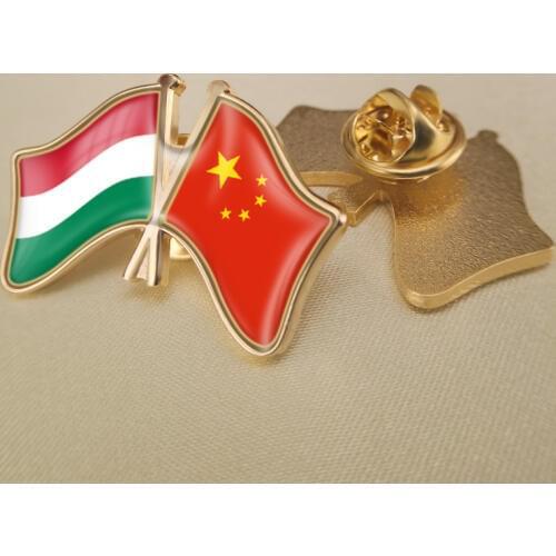 Hungary and China Crossed/Double/Friendship Flags Lapel Pins/Brooch/Badges