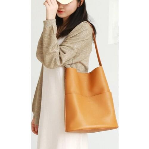 Bag Women 2020 New Soft Leather Female Handbag Niche Tote Bag Leather Simple Large Capacity Shoulder Bag Large Laptop Bag Ladies