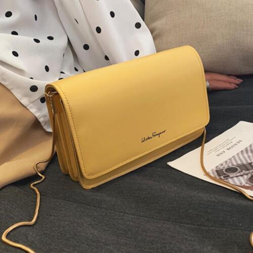 British Fashion Simple Small Chain Square Bag Womens Designer Handbag 2020 new High-quality Leather Mobile Phone Shoulder bags