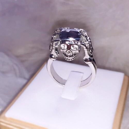 Retro Personality Oversized Skull Ghost Head Ring Ladies Exquisite Simple Jewelry Fashion Unique Gift Factory Wholesale