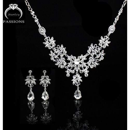 Hot Sale Exquisitely Crystal Bridal Jewelry Sets Classic Party Accessories Necklace Earrings For Brides Women Wedding Jewelry