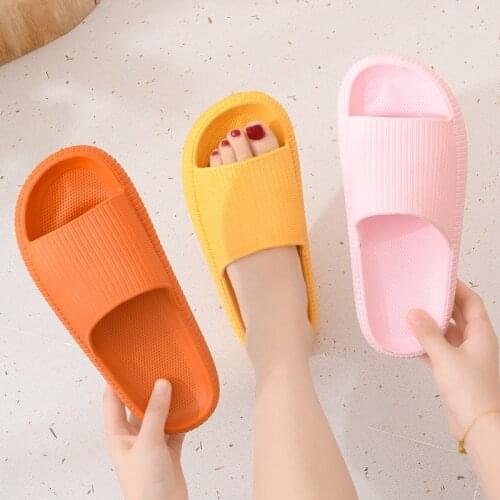 Home Soft Slippers Ladies/men Thick Bottom Slippers Home Indoor Bathroom Bottom Non-slip Deodorant Silent Slippers Women Slides