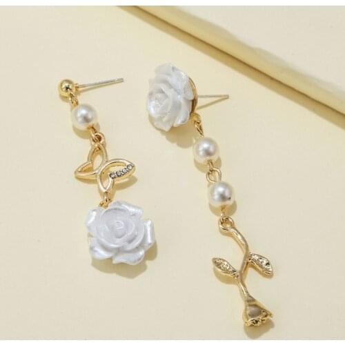 Butterfly White Rose Flower Tassel Long Imitation Pearl Earrings For Women Resin Leaf Flower Asymmetrical Dangle Earring Jewelry
