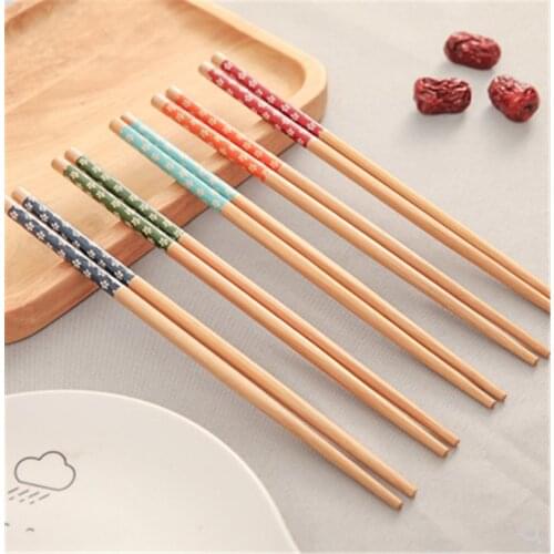 5pcs/set Reusable Chinese Classic Kitchen tableware home floral Japanese gift hotel Natural Flower Bamboo Chopsticks Sushi Tools