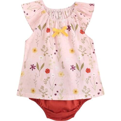 Baby Girl’s T-shirt and Shorts Suit Fresh Flower Fly Sleeve Tops and Solid Color Triangle Short Pants