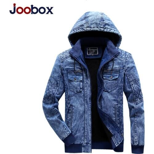 Mens Autumn Fashion Denim Jackets Hooded Jeans Coat Male Slim Fit Casual Hoodie Coat Men Pocket Outwear Jacket Coats Parkas