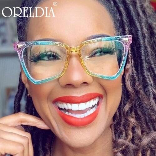 2021 Fashion Oversized Cat Eye Glasses Frame Ladies Classic Transparent Color Light Blocking Eyewear Anti Blue Light Eyeglasses