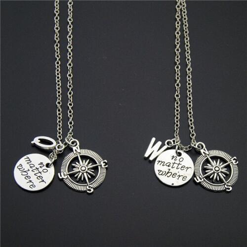 1pc Silver Color Words "No Matter Where"round Compass Pendant Friend Necklace Travel Jewelry You Can Choose The Letter E1018