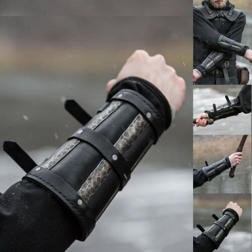 Medieval Steampunk Rivet Knight Arm Cuff Bracer For Man Buckle Strap Armor Wrist Band Archer Gauntlet Accessory Leather Sheath