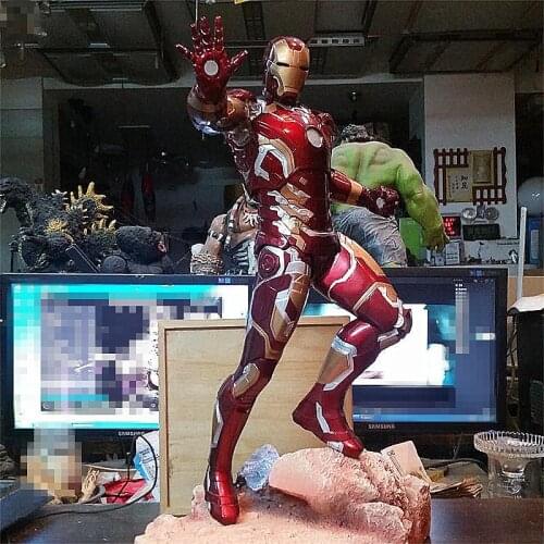 Hasbro Avengers Super Hero Iron Man MK43 Bust Resin Action Figure Model Toy Statue Desk Decoration Toys 50cm