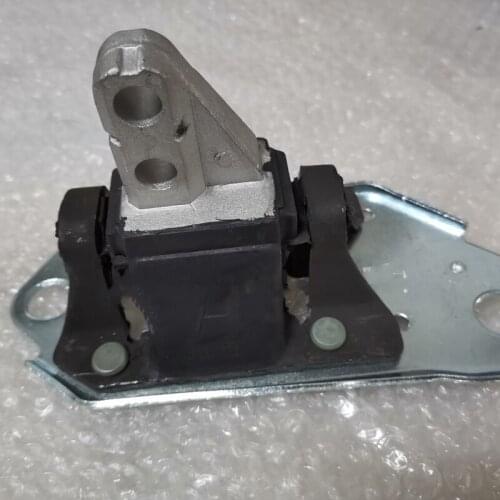 CAR right engine pad 1999-2006 vol vos80 engine bracket gasket engine foot rubber engine side mounting bracket gearbox foot rubb