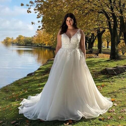 2021 Vestido De Noiva V Neck Plus Size Wedding Dress A Line Sleeveless Appliques Tulle Bridal Dress Bridal Gown Sweep Train