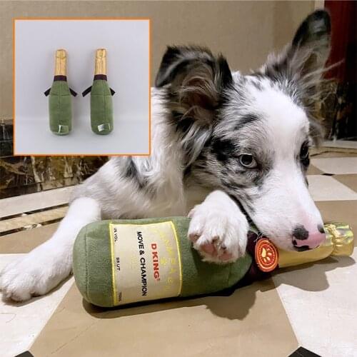 2021 High Quality Bite Resistant Dog Plush Toy Dog Chew Toy for Small Large Smiling Cheese Beer Puppy Dog Accessories Supplies